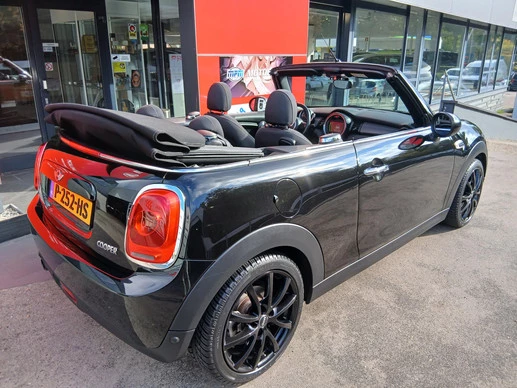 MINI Cooper Cabrio - Afbeelding 12 van 30