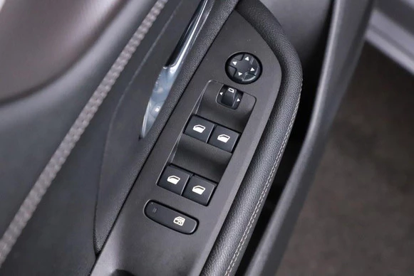 Opel Mokka-e - Afbeelding 5 van 30