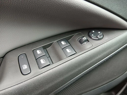 Opel Crossland X - Afbeelding 19 van 30