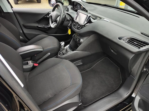 Peugeot 208 - Afbeelding 12 van 19