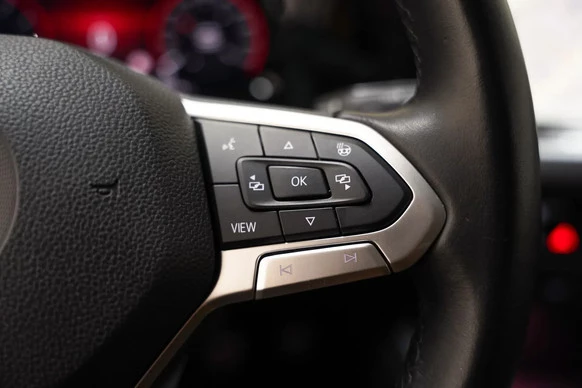 Volkswagen Golf - Afbeelding 17 van 30