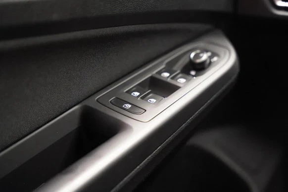 Volkswagen Golf - Afbeelding 19 van 30