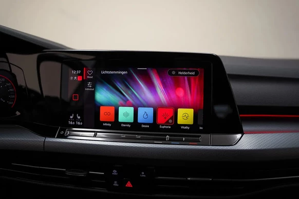 Volkswagen Golf - Afbeelding 22 van 30