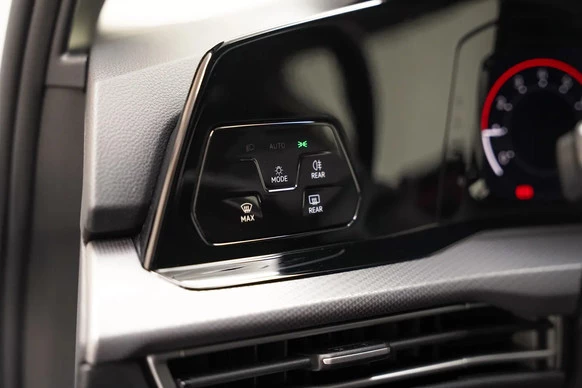 Volkswagen Golf - Afbeelding 25 van 30