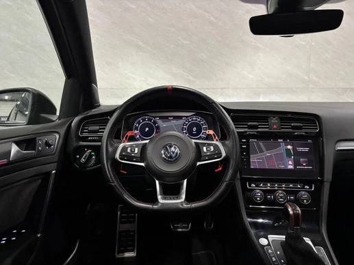 Volkswagen Golf - Afbeelding 15 van 28