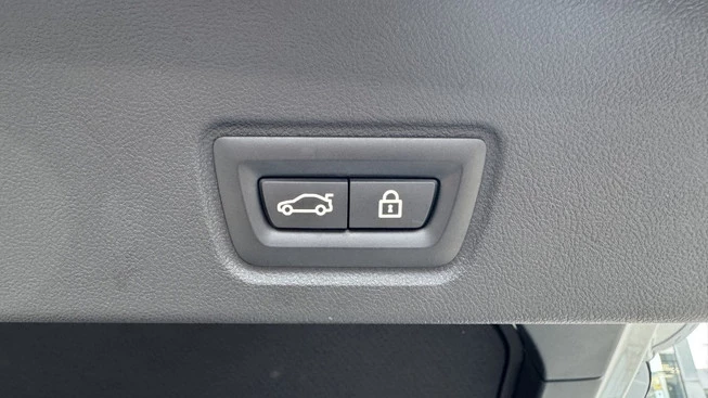 BMW i4 - Afbeelding 10 van 24