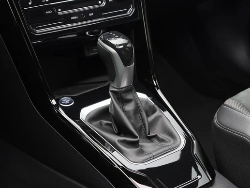 Volkswagen T-Roc - Afbeelding 12 van 30