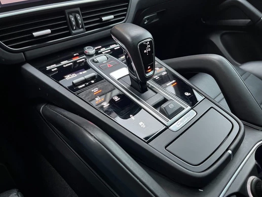 Porsche Cayenne - Afbeelding 17 van 30