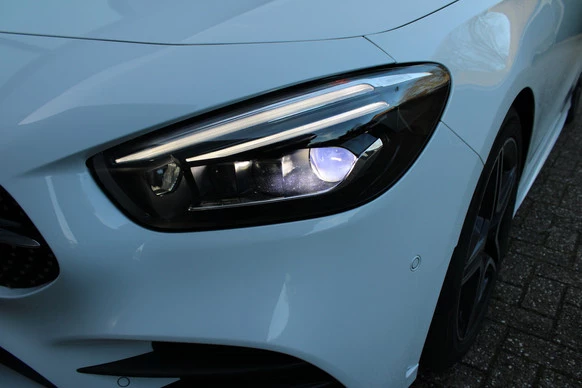 Mercedes-Benz B-Klasse - Afbeelding 19 van 30