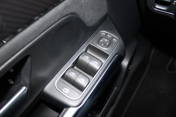 Mercedes-Benz B-Klasse - Afbeelding 25 van 30