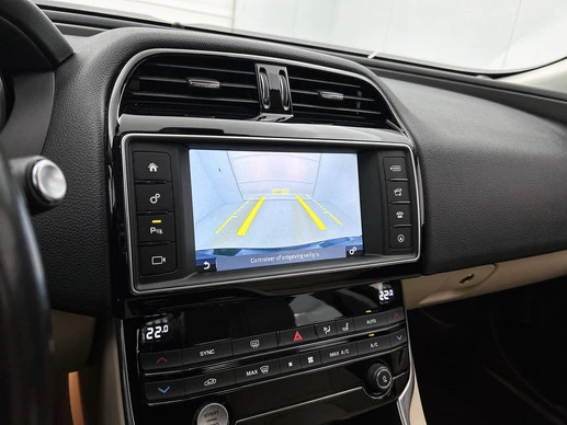 Jaguar XE - Afbeelding 12 van 30