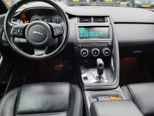 Jaguar E-PACE - Afbeelding 13 van 23