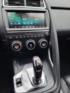 Jaguar E-PACE - Afbeelding 18 van 23