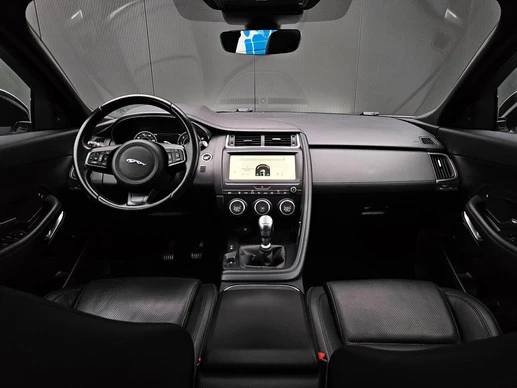 Jaguar E-PACE - Afbeelding 3 van 30