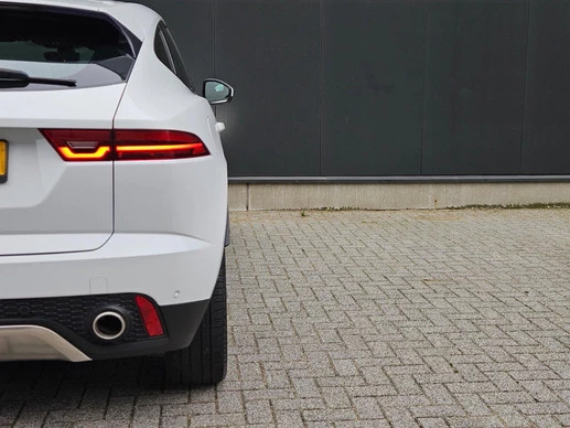 Jaguar E-PACE - Afbeelding 25 van 30