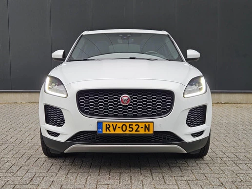 Jaguar E-PACE - Afbeelding 10 van 30