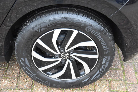 Volkswagen Polo - Afbeelding 21 van 30