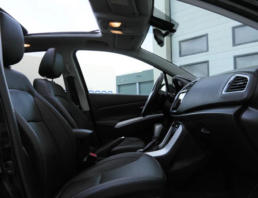 Suzuki S-Cross - Afbeelding 10 van 27