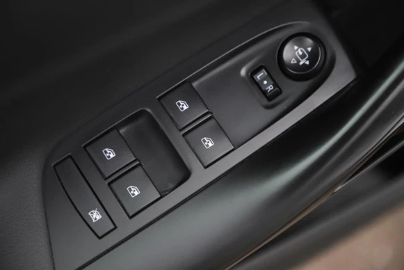 Opel Astra - Afbeelding 14 van 25