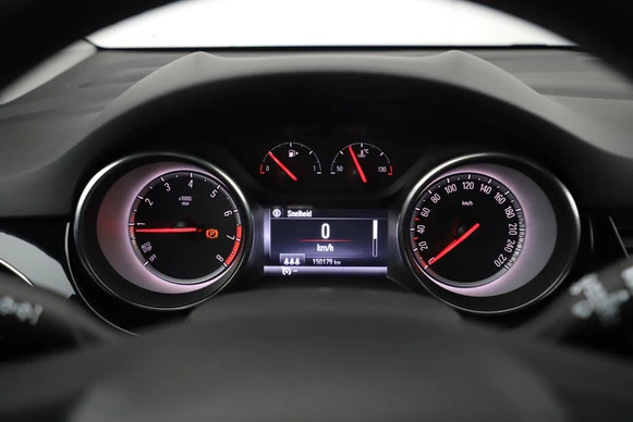 Opel Astra - Afbeelding 16 van 25