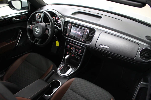Volkswagen Beetle - Afbeelding 10 van 27