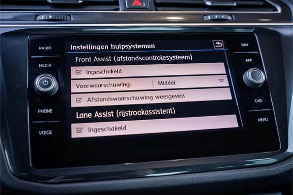 Volkswagen Tiguan - Afbeelding 17 van 30