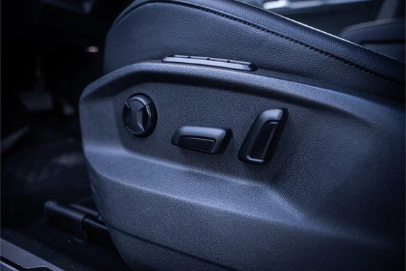 Volkswagen Tiguan - Afbeelding 27 van 30