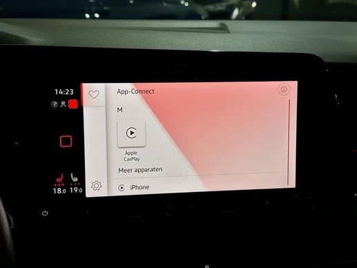 Volkswagen Golf - Afbeelding 21 van 30