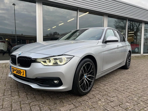 BMW 3 Serie - Afbeelding 1 van 17