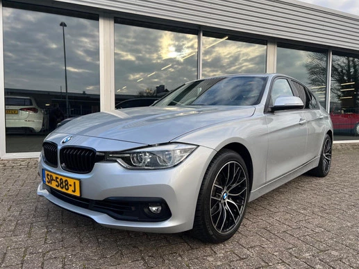 BMW 3 Serie - Afbeelding 1 van 17
