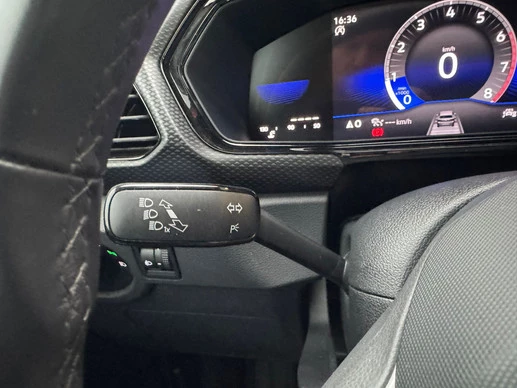 Volkswagen T-Cross - Afbeelding 8 van 19