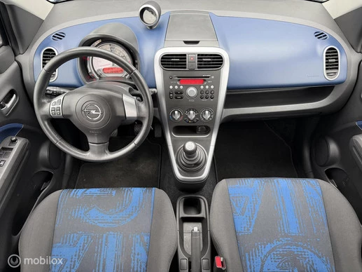 Opel Agila - Afbeelding 2 van 30