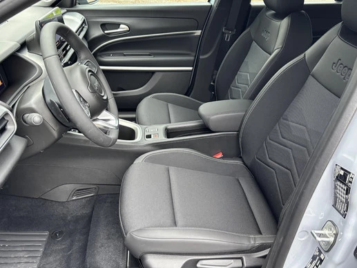 Jeep Avenger - Afbeelding 9 van 17