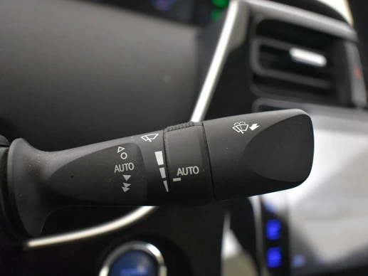 Toyota Prius - Afbeelding 25 van 29