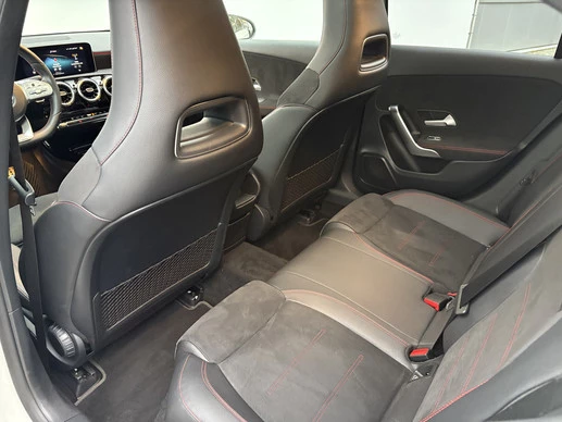 Mercedes-Benz A-Klasse - Afbeelding 27 van 30