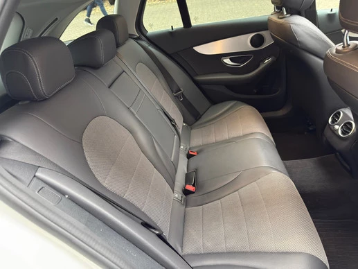 Mercedes-Benz C-Klasse - Afbeelding 24 van 25
