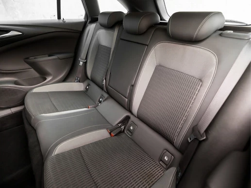 Opel Astra - Afbeelding 16 van 30