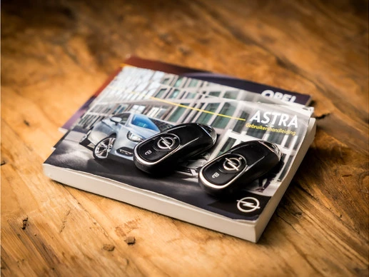 Opel Astra - Afbeelding 17 van 30