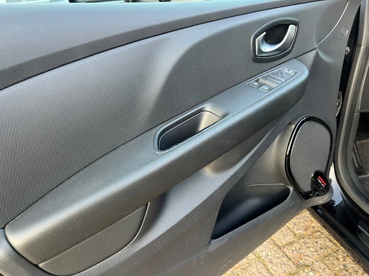 Renault Clio - Afbeelding 10 van 26