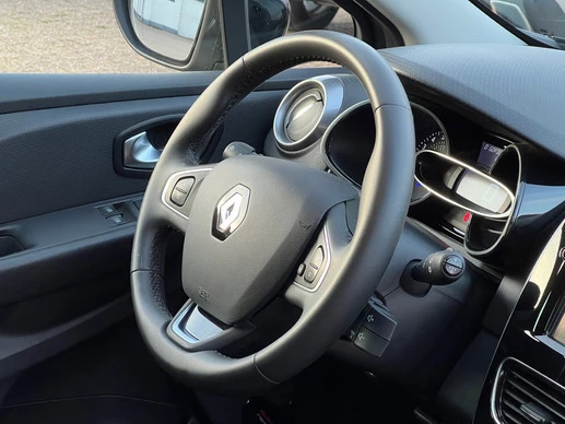 Renault Clio - Afbeelding 18 van 26