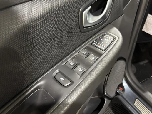 Renault Clio - Afbeelding 14 van 30