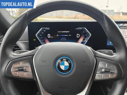 BMW i4 - Afbeelding 16 van 30