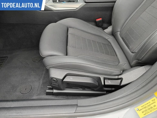 BMW i4 - Afbeelding 27 van 30