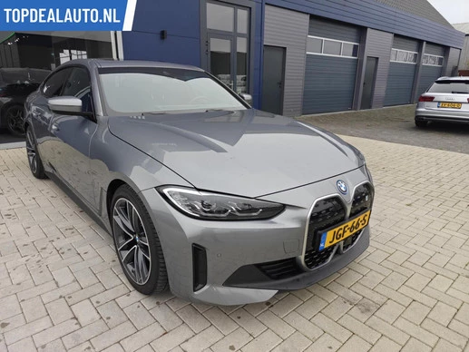 BMW i4 - Afbeelding 12 van 30