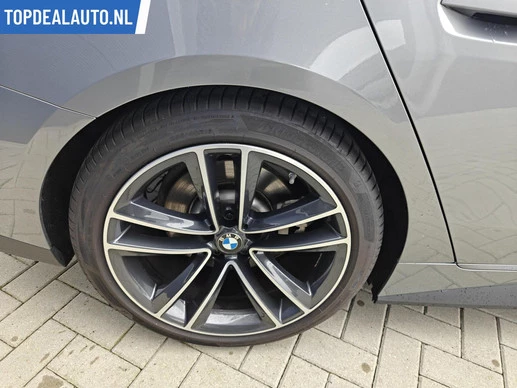 BMW i4 - Afbeelding 21 van 30