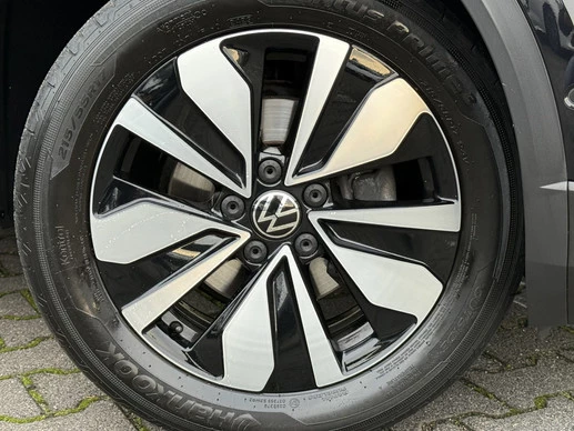 Volkswagen T-Roc - Afbeelding 8 van 30