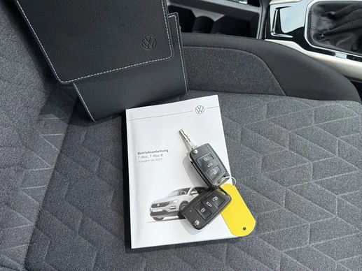 Volkswagen T-Roc - Afbeelding 25 van 30