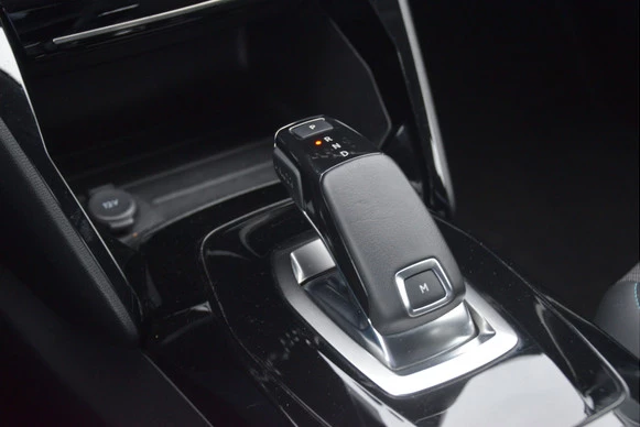 Peugeot 208 - Afbeelding 27 van 30