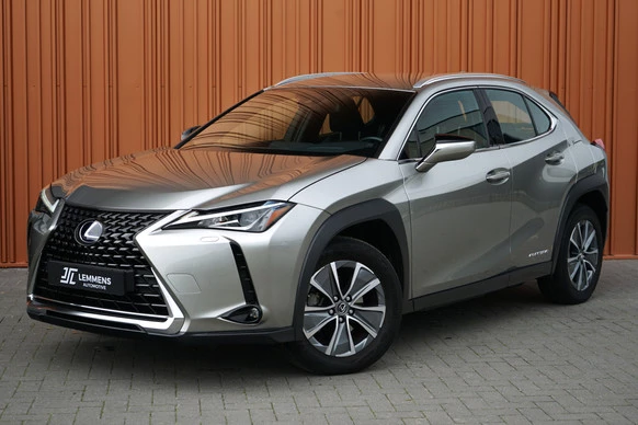 Lexus UX - Afbeelding 1 van 28