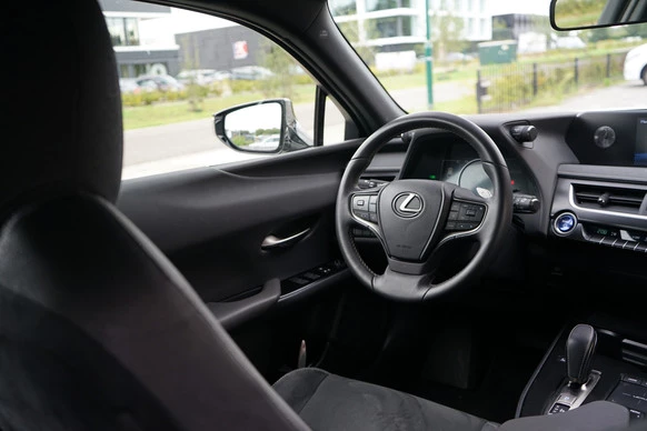 Lexus UX - Afbeelding 12 van 28